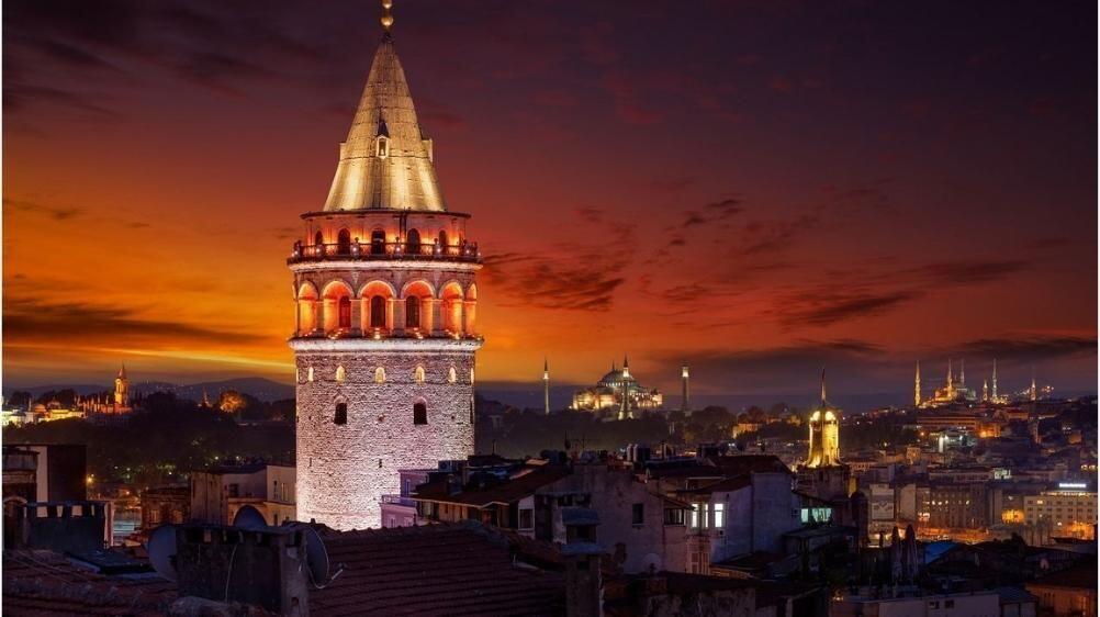 Tarihin İhtişamlı Yapısı Galata Kulesi ve Galata Semt Rehberi