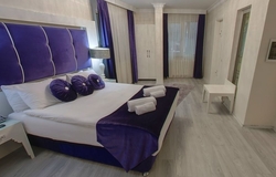 Lion City Hotel
