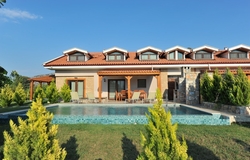 Grenadine Lodge