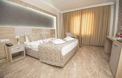 Mcg Marble Hotel