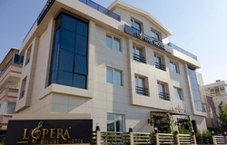 Lopera Deluxe Otel