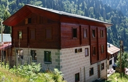 Ayder Petek Otel