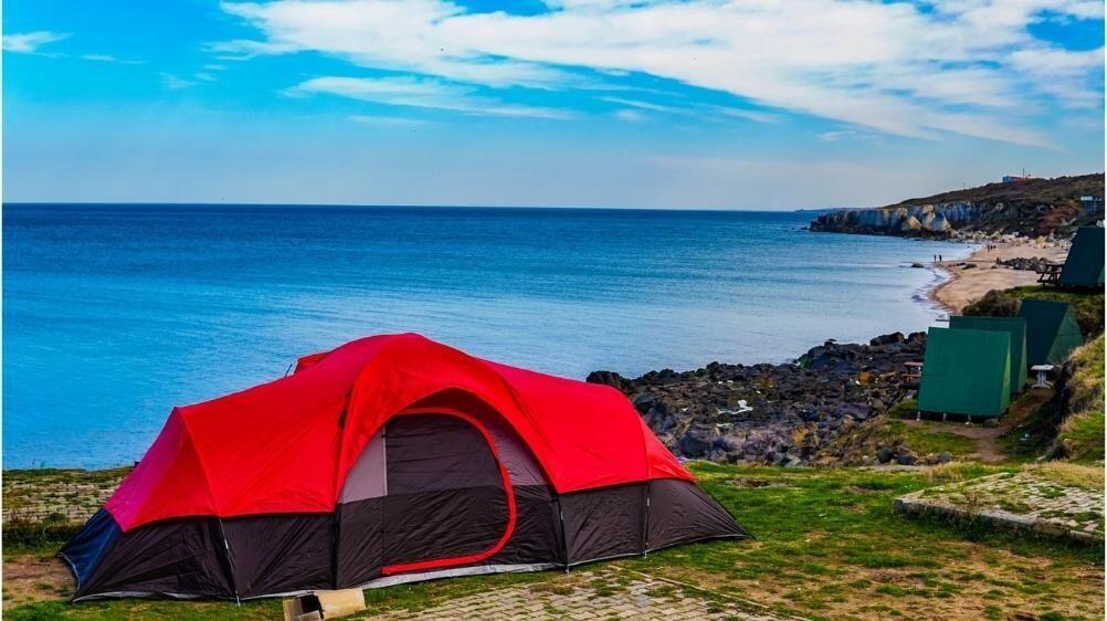 Sahil Kenarında Gidebileceğiniz Bütçe Dostu Kamp Alanları