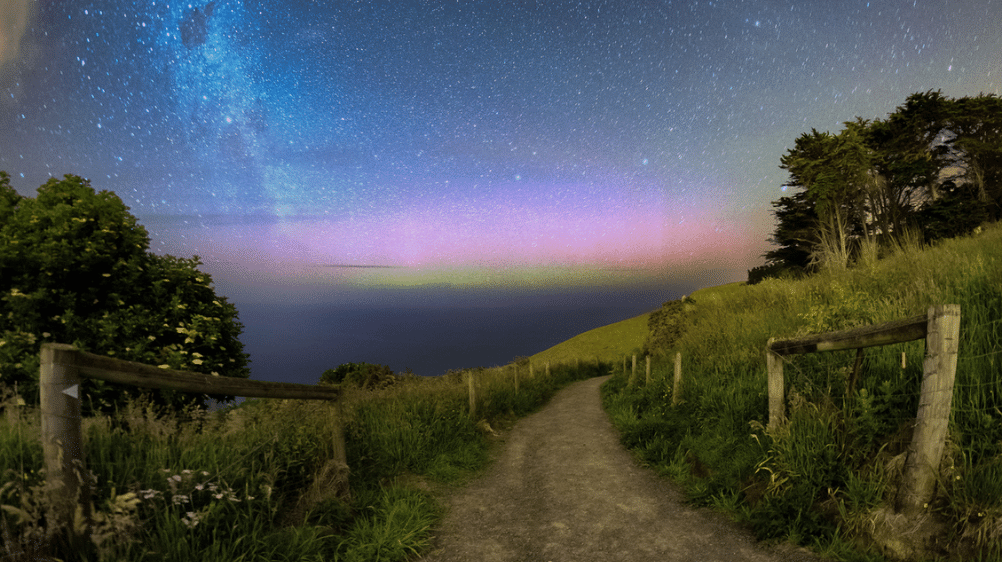 Yeni Zelanda'dan Görülen Güney Işıkları