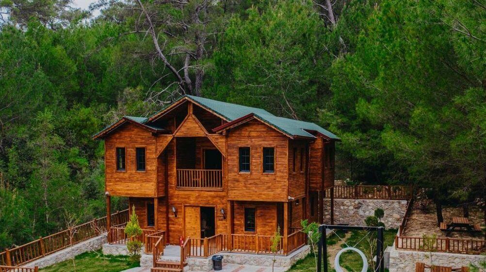 Balayını Geçirmek İsteyeceğiniz 10  Romantik Bungalov Önerisi