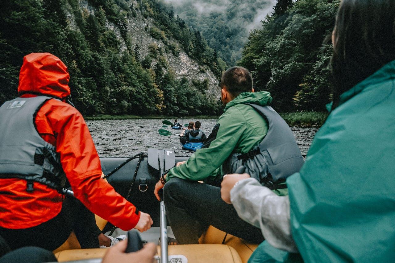 Heyecanın Dibine Vurabileceğiniz 18 Rafting Parkuru