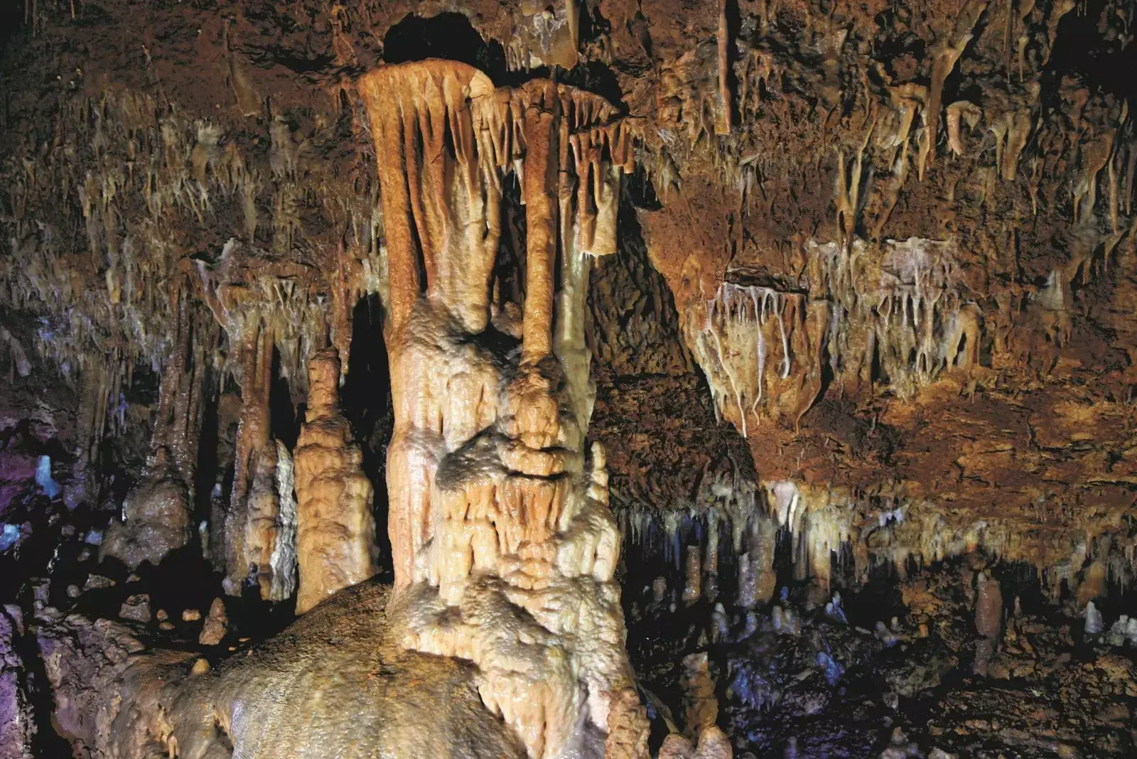 Yeraltının Gizemli Dünyasına Tanıklık Edeceğiniz 10 Mağara