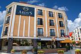Ardys Hotel