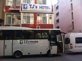 TJ's Hotel