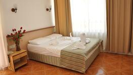 Özcan Hotel