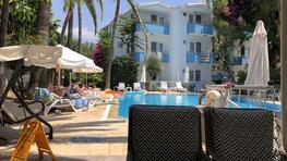 Golden Lighthouse Otel