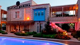Alaçatı Marina Palace