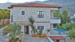 Merla  Villa Kaş