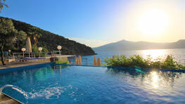 Green Beach Hotels