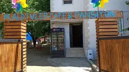 Maldivler Cafe Pansiyon