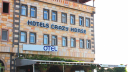 Hotels Crazy Horse