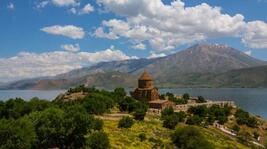 Şehir Efsaneleri: Bitlis'in Kıztaşı