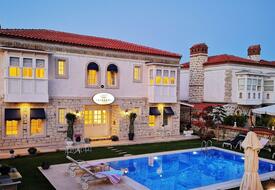 Salbakos Herakleia Boutique Hotel