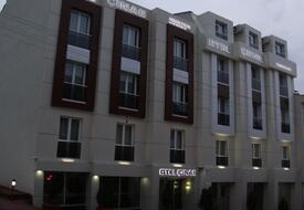Otel Çınas