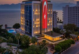 Öz Hotels Antalya Hotel Resort & Spa