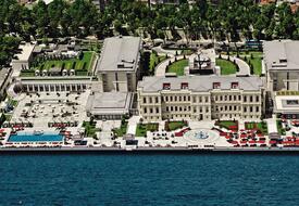 Four Seasons Hotel İstanbul At The Bosphorus