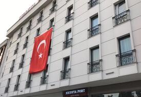 Niconya Port Suite & Hotel