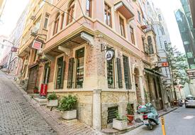 No:8 Galata Suites