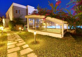 Royal Palm Residence