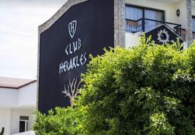 Club Herakles Hotel