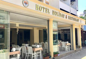 Holiday Otel Kızkalesi