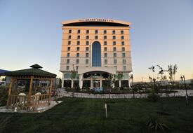 Grand Aras Otel