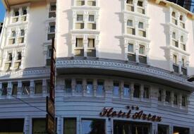 Artan Hotel