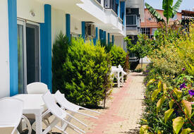 Ürkmez Saadet Hanım Apart Otel