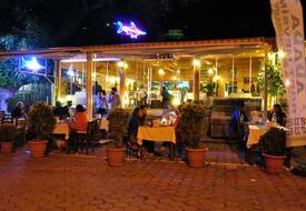 Adada Dört Mevsim Otel Restaurant