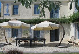 Sailors Otel Bahçe