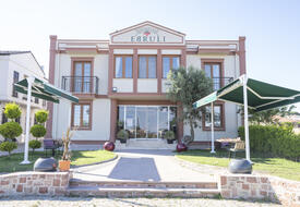 Cunda Ebruli Otel