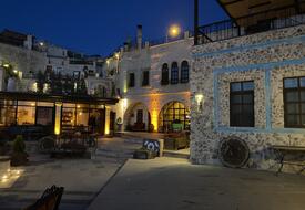 Canela Cave Hotel