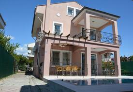 Villa Naz 2