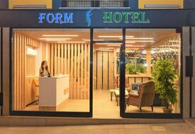 Form Hotel
