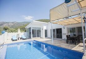 Villa Alaca 1