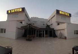 Sever Suites Hotel