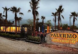 Palermo Hotel & Resto Bar