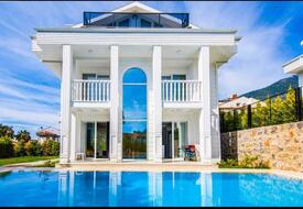 Villa Nisan