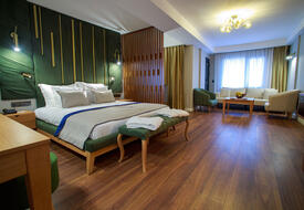 Mitte Port Hotel İzmir