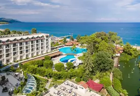 Prado Kemer Resort