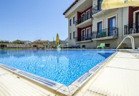 Karaburun Konak Otel