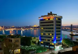 Golden City Hotel