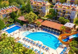 Perdikia Hill Family Resort & Spa