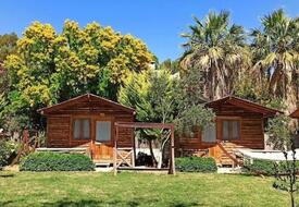 Pitos Bungalows