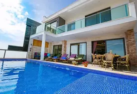 Villa Premium